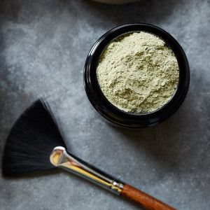 Laurel: Vegan Mask Brush